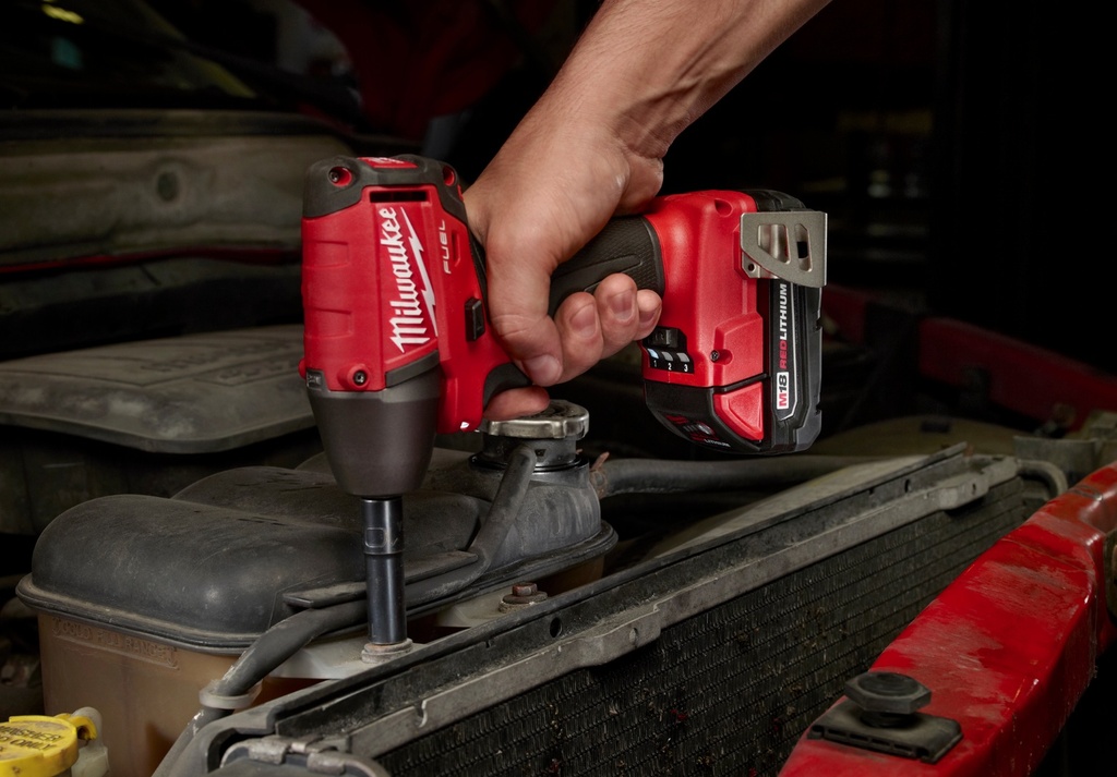 大放出セール さくら機電Milwaukee Electric Tools 2895-22CT M18 Fuel